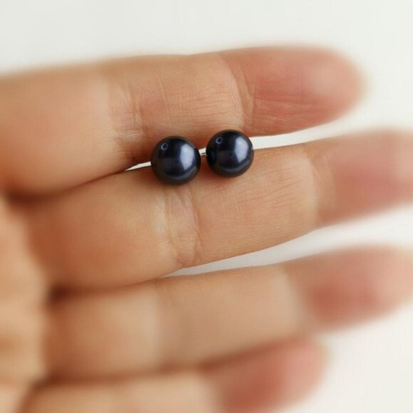 Nwt Navy Blue Shell Pearl ball stud earrings Sterling Silver 9mm - Picture 3 of 6